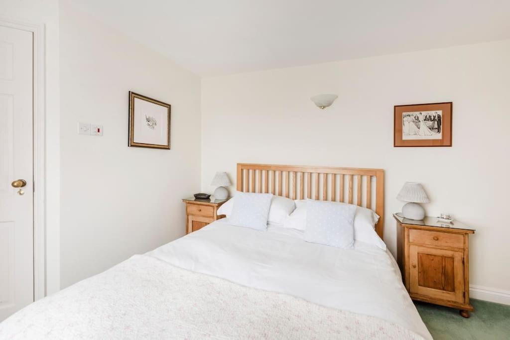 Highfield Lodge ترينج المظهر الخارجي الصورة