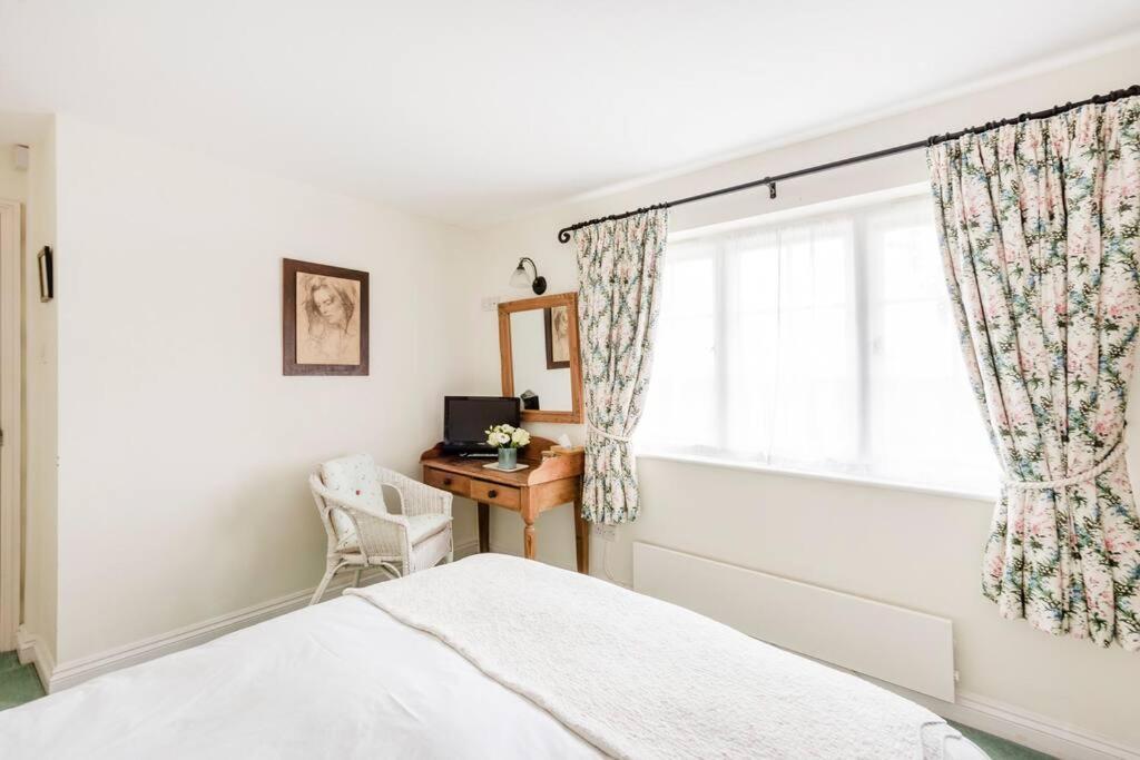 Highfield Lodge ترينج المظهر الخارجي الصورة